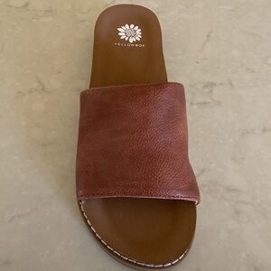 Yellowbox Size8 tan sandals. Brand new in box. Never worn